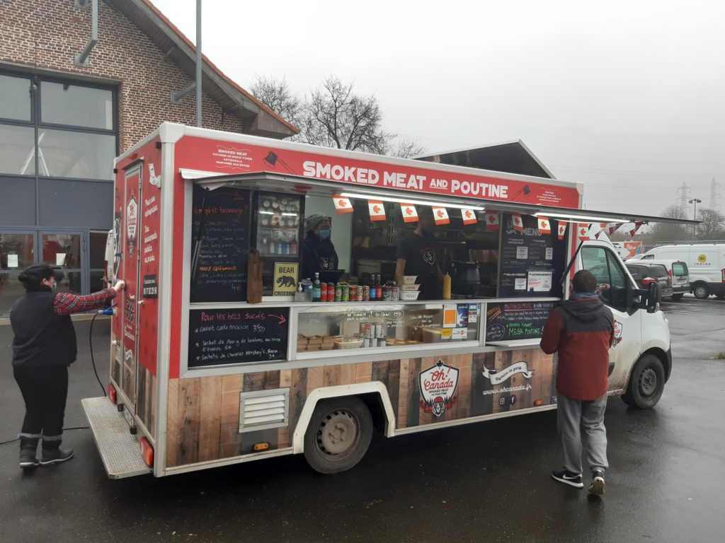 Vous êtes plutôt moutarde américaine - Oh Canada Foodtruck